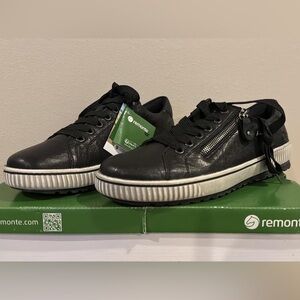 Remonte TEX by Rieker leather sneakers women’s SIZE 8